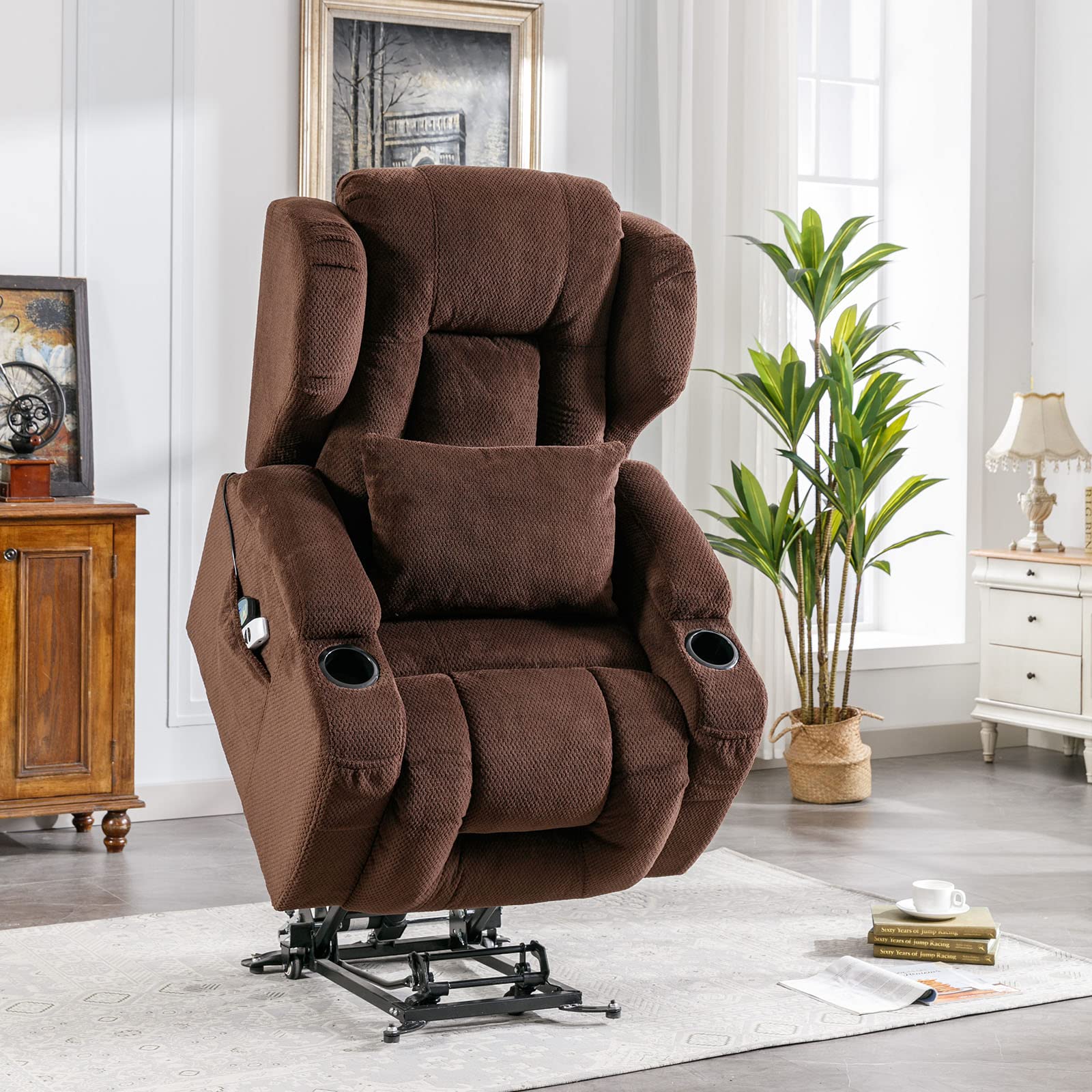 Wheeled Comfort: The Best Recliner Chairs with Wheels in 2024 - Best ...